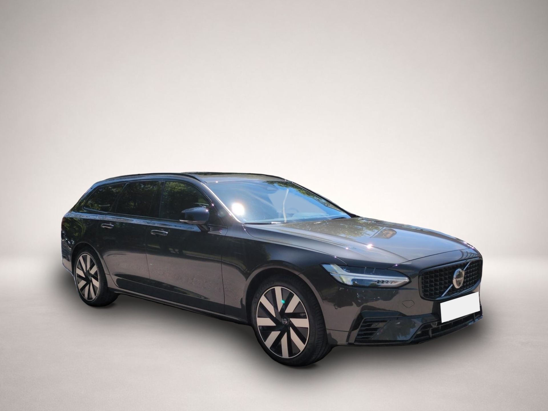 Volvo V90 (08/2025, Hybrid (Benzin/Elektro))