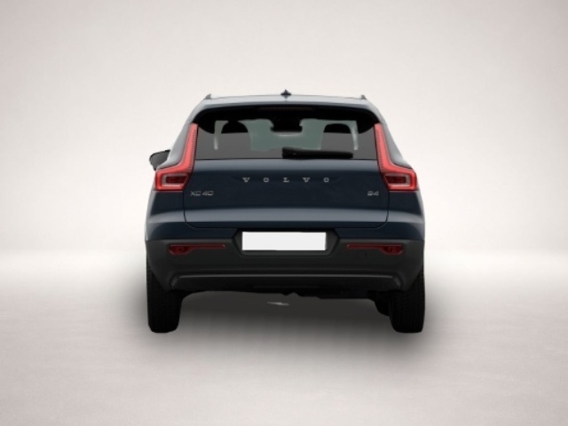 Volvo XC40 (05/2026, Benzin)