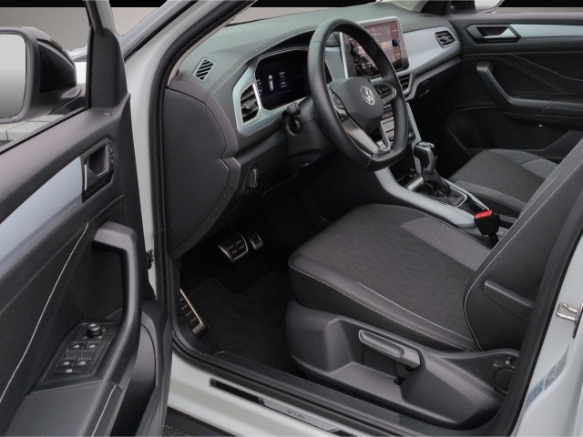 Volkswagen T-Roc (03/2025, Diesel)