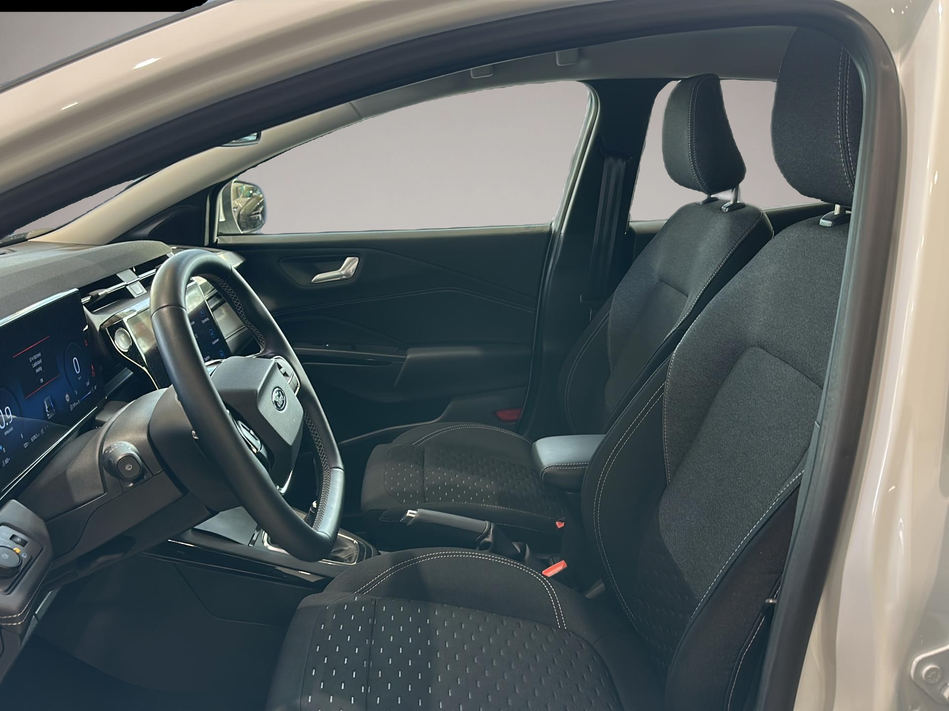 Ford Puma (12/2024, Benzin)