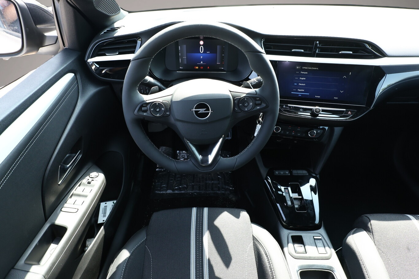 Opel Corsa (12/2025, Benzin)