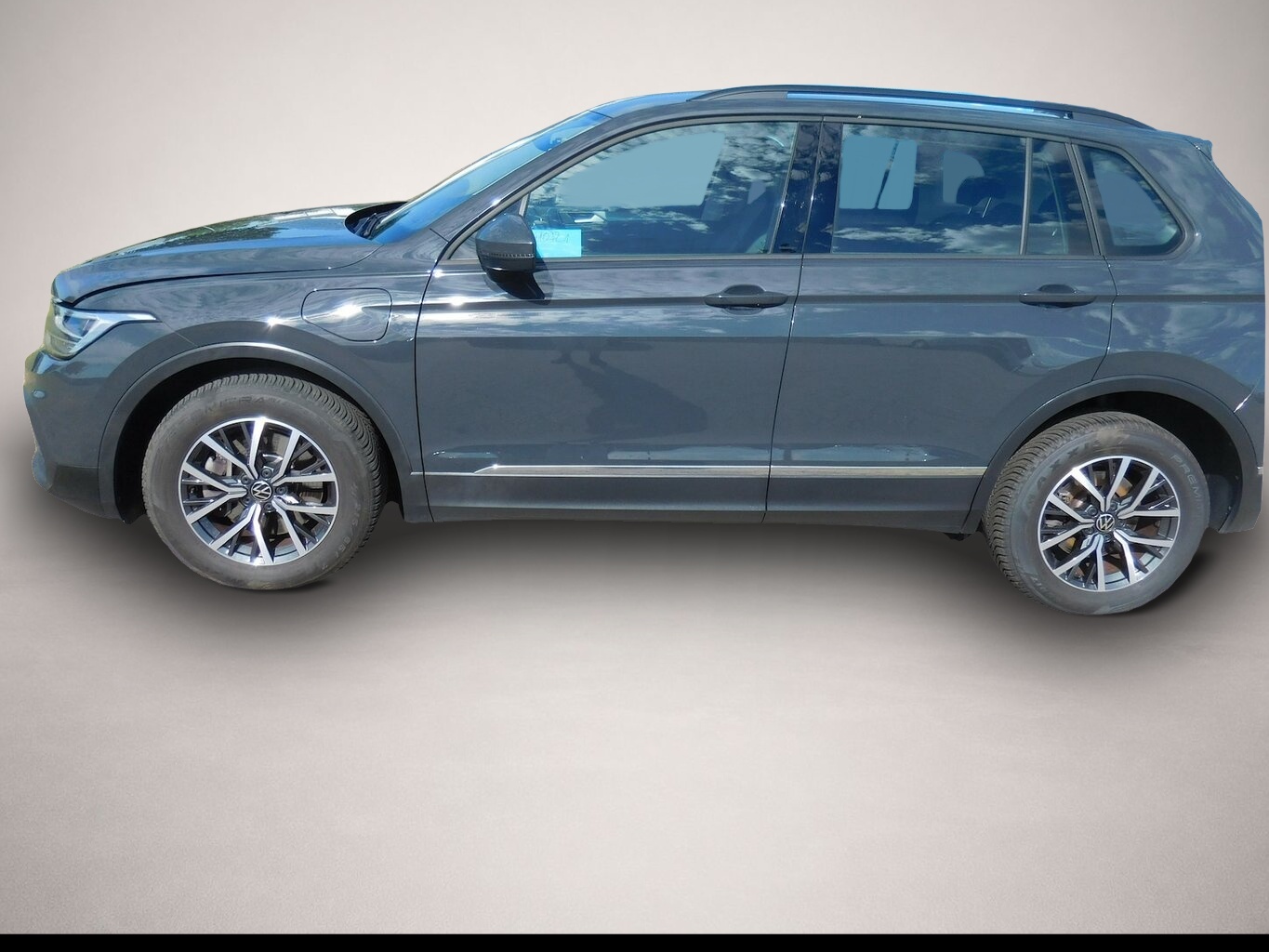 Volkswagen Tiguan (10/2022, Hybrid (Benzin/Elektro))
