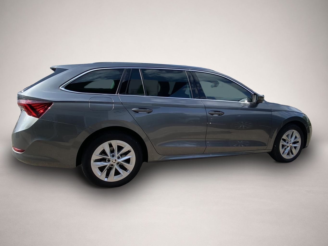 Skoda Octavia (06/2023, )