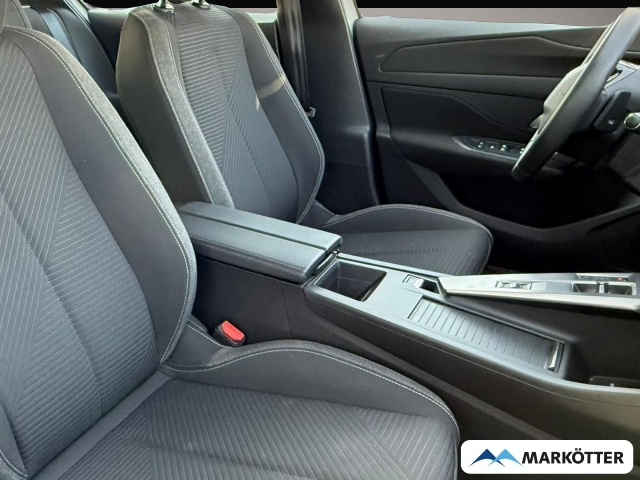 Peugeot 308 (08/2023, Benzin)