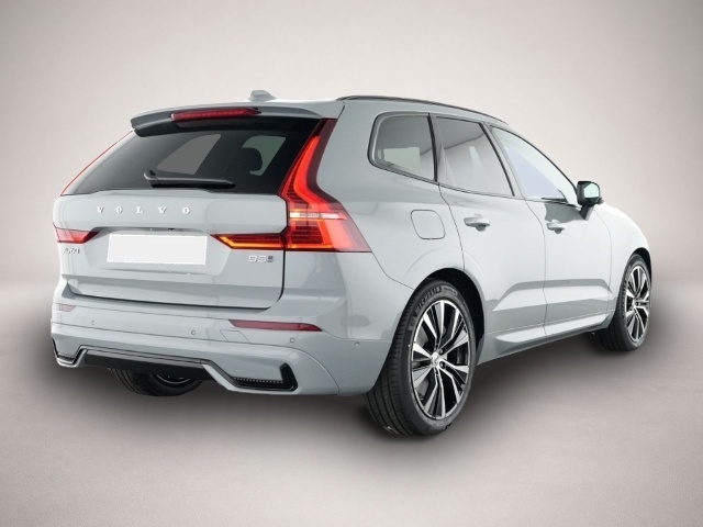 Volvo XC60 (05/2025, Benzin)
