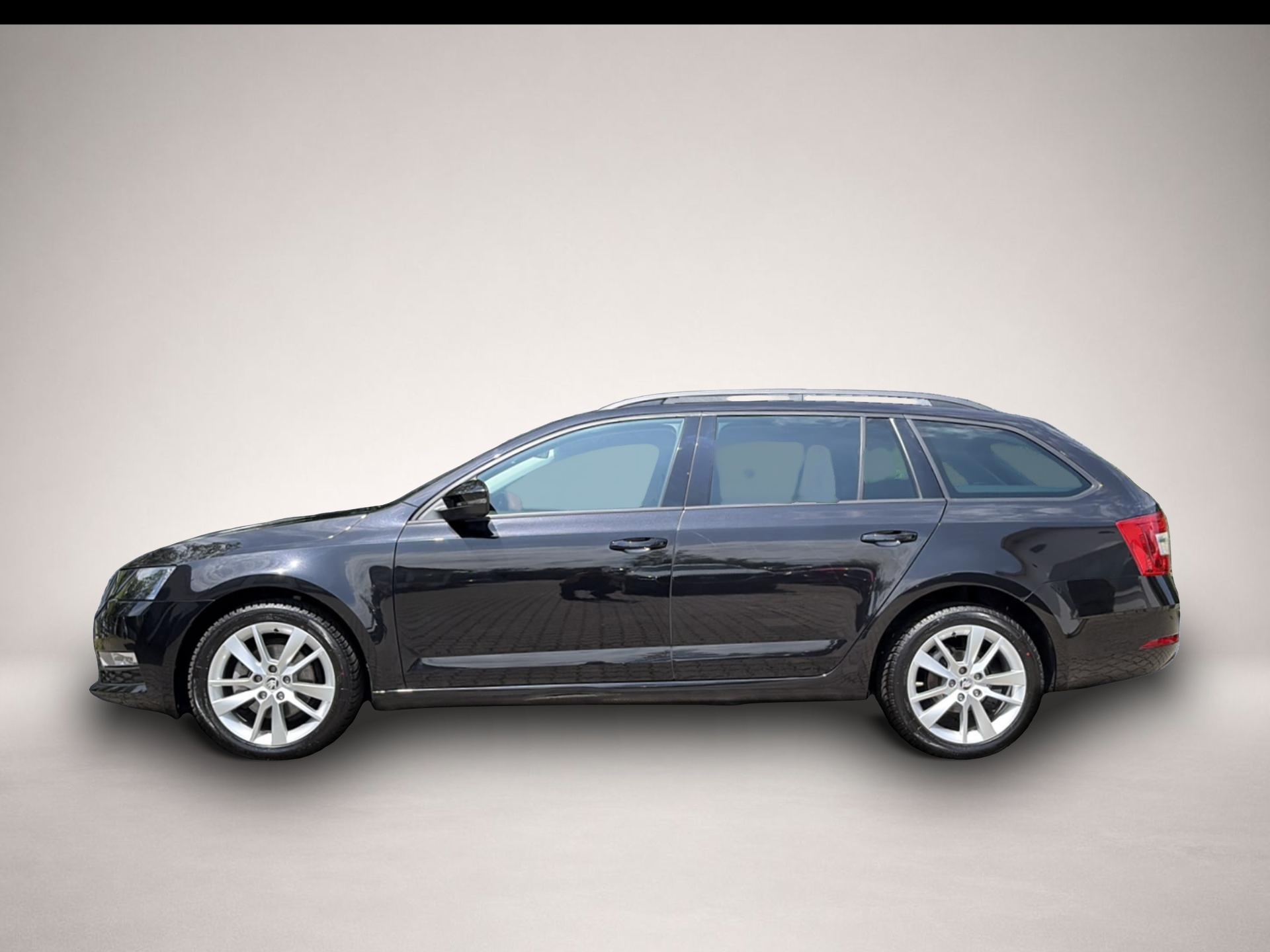Skoda Octavia (08/2018, Benzin)