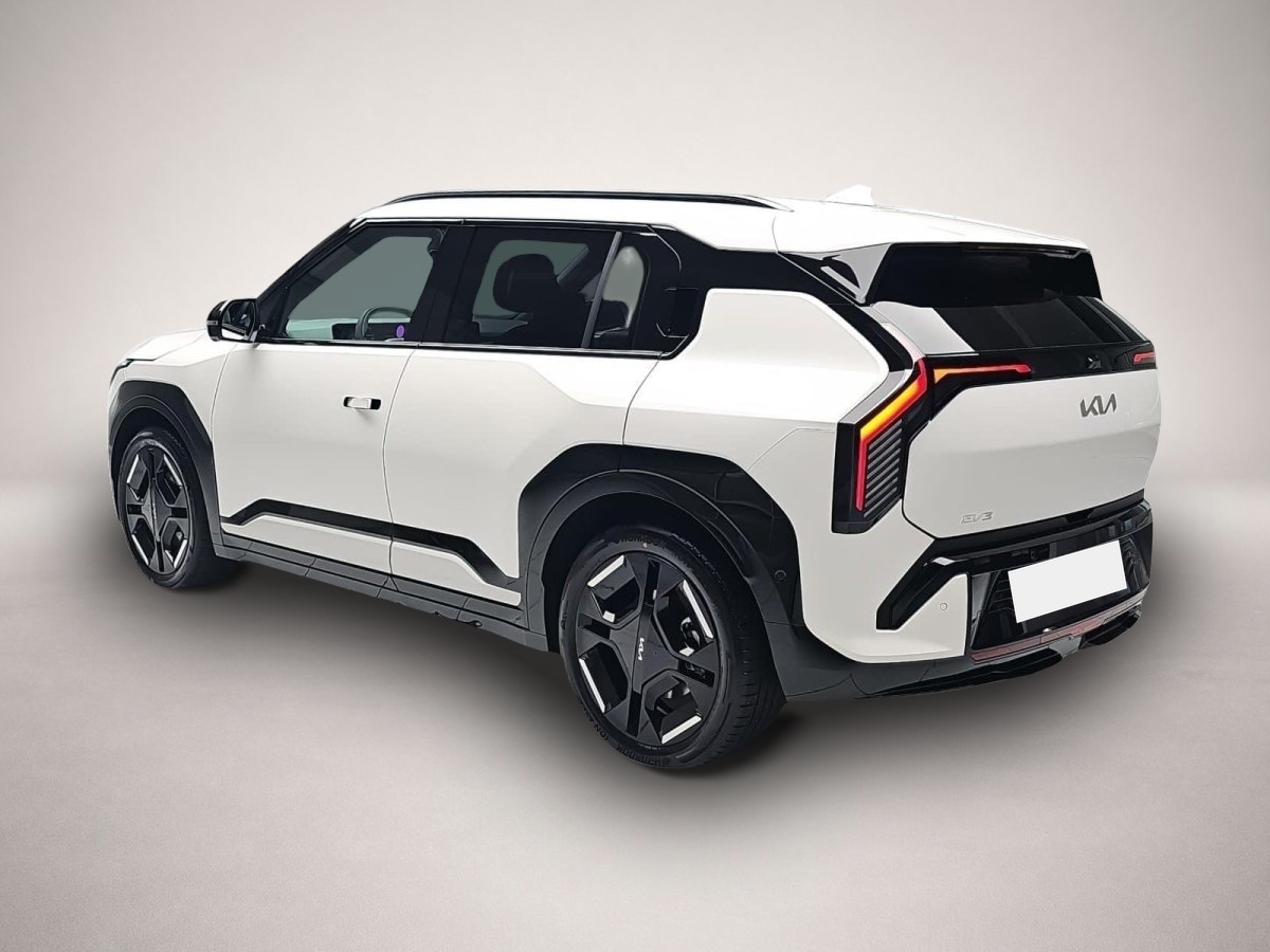 Kia EV3, image 3 of 4