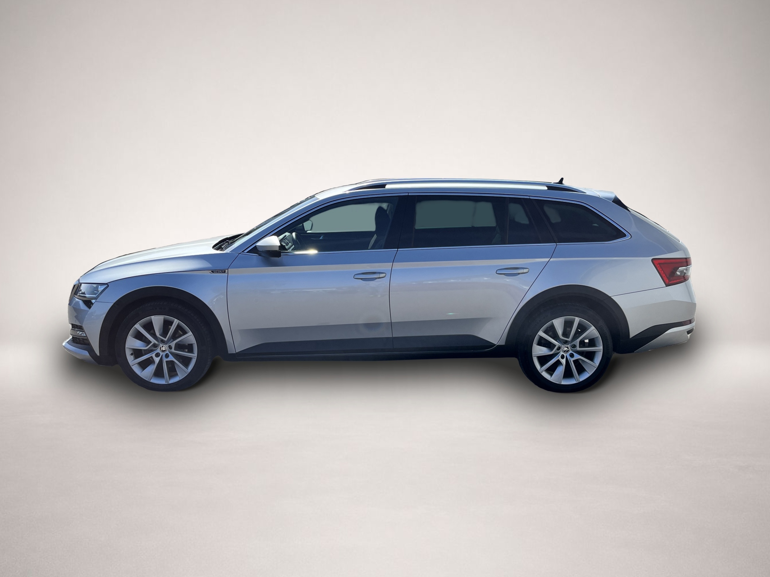 Skoda Superb (01/2020, )