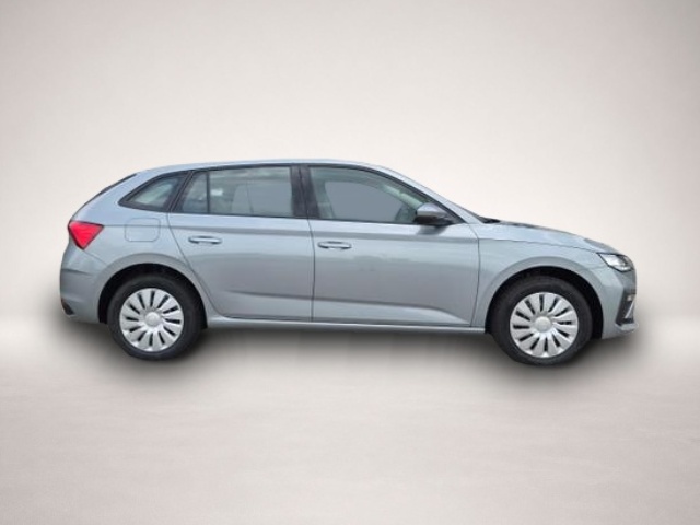 Skoda Scala (08/2026, Benzin)