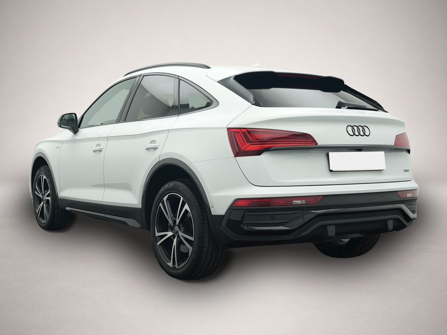 Audi quattro (08/2024, Benzin)