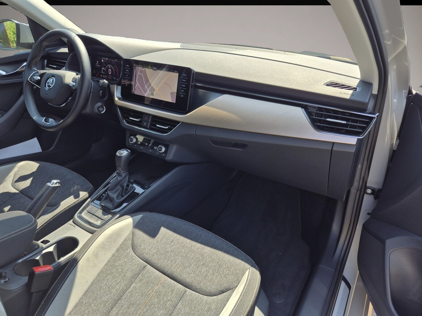 Skoda Kamiq (03/2021, Benzin)