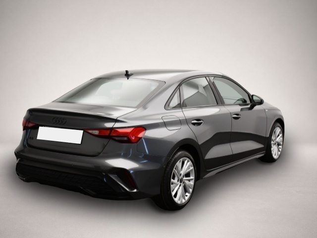 Audi A3 (10/2025, Benzin)