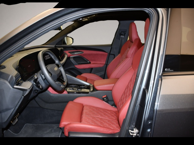 Audi quattro (12/2024, )