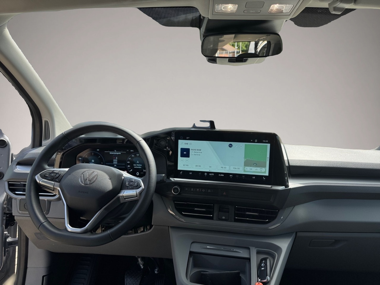 Volkswagen T7 Caravelle, Bild 6 von 6