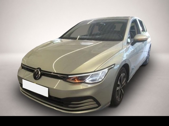 Volkswagen Golf (05/2021, Benzin)