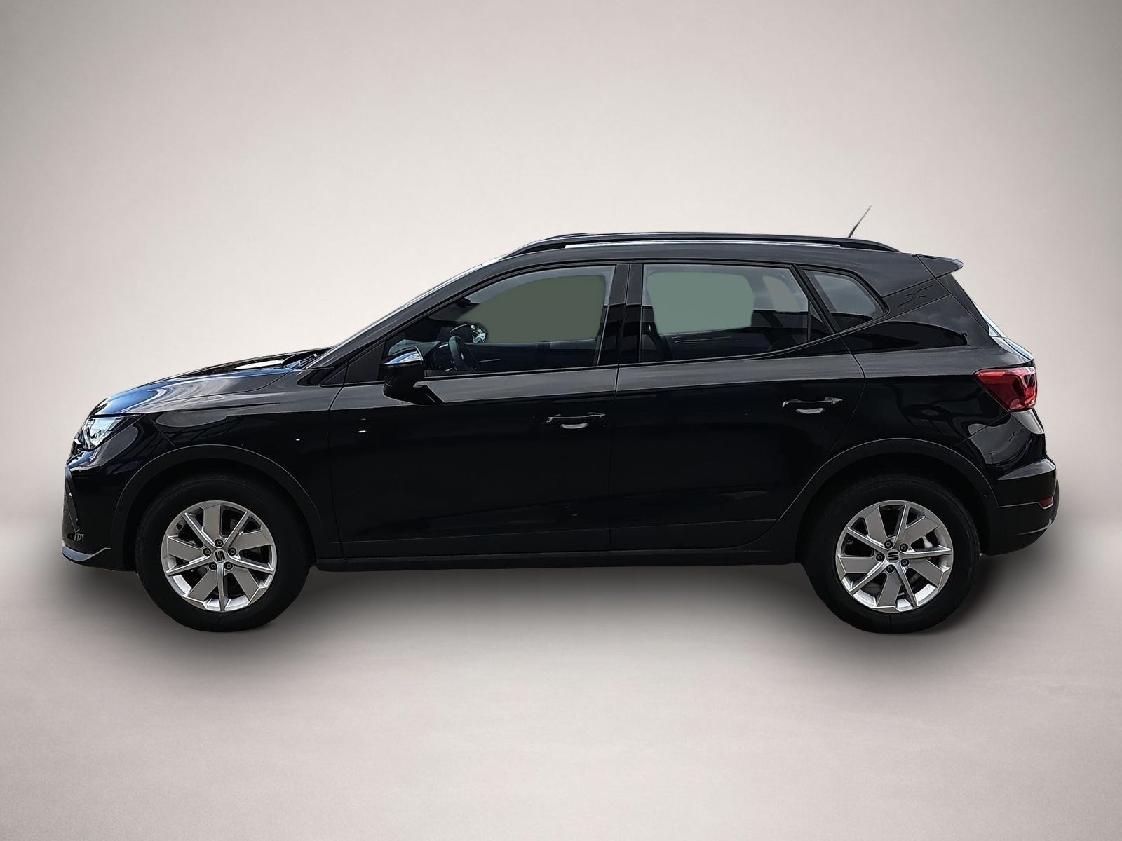 Seat Arona (06/2026, Benzin)