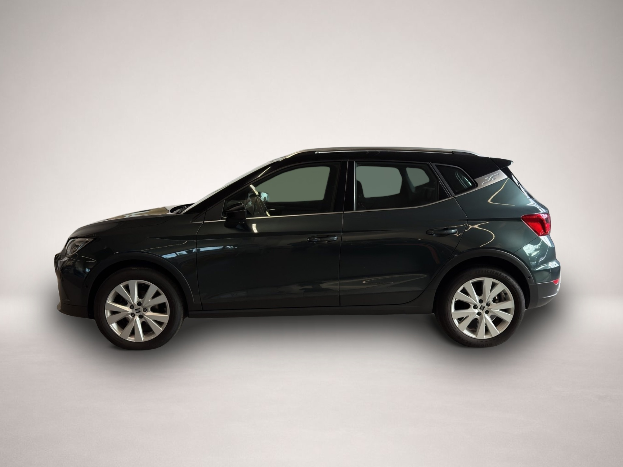Seat Arona (04/2022, Benzin)