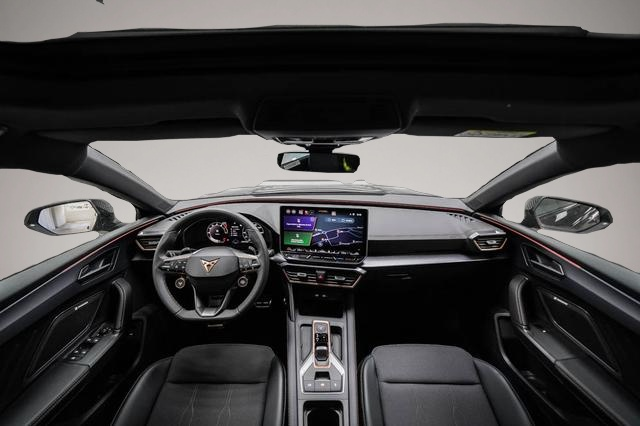Cupra Leon (04/2026, Benzin)