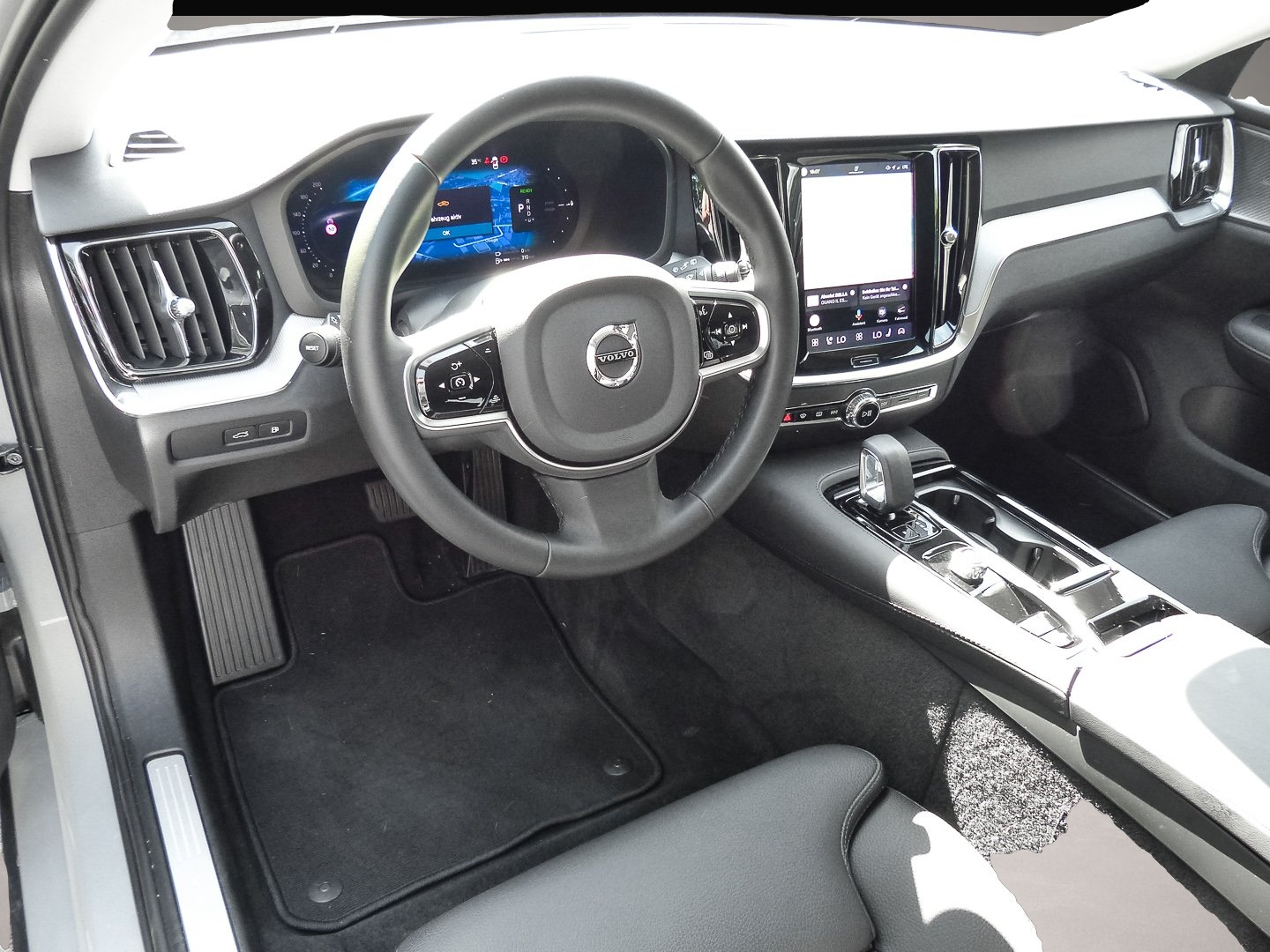 Volvo V60 (06/2024, )
