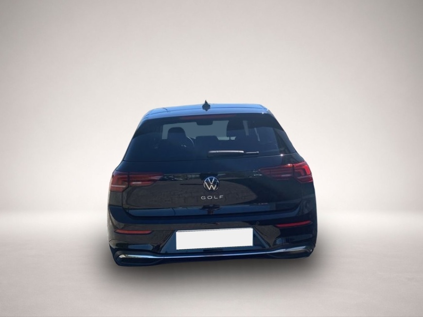 Volkswagen Golf (04/2025, Benzin)