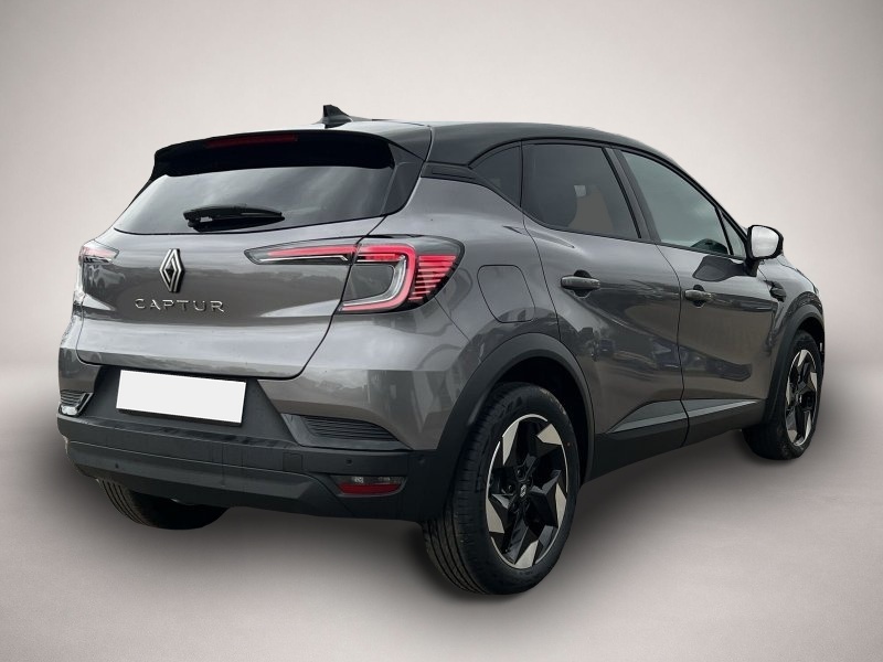Renault Captur (03/2026, Benzin)