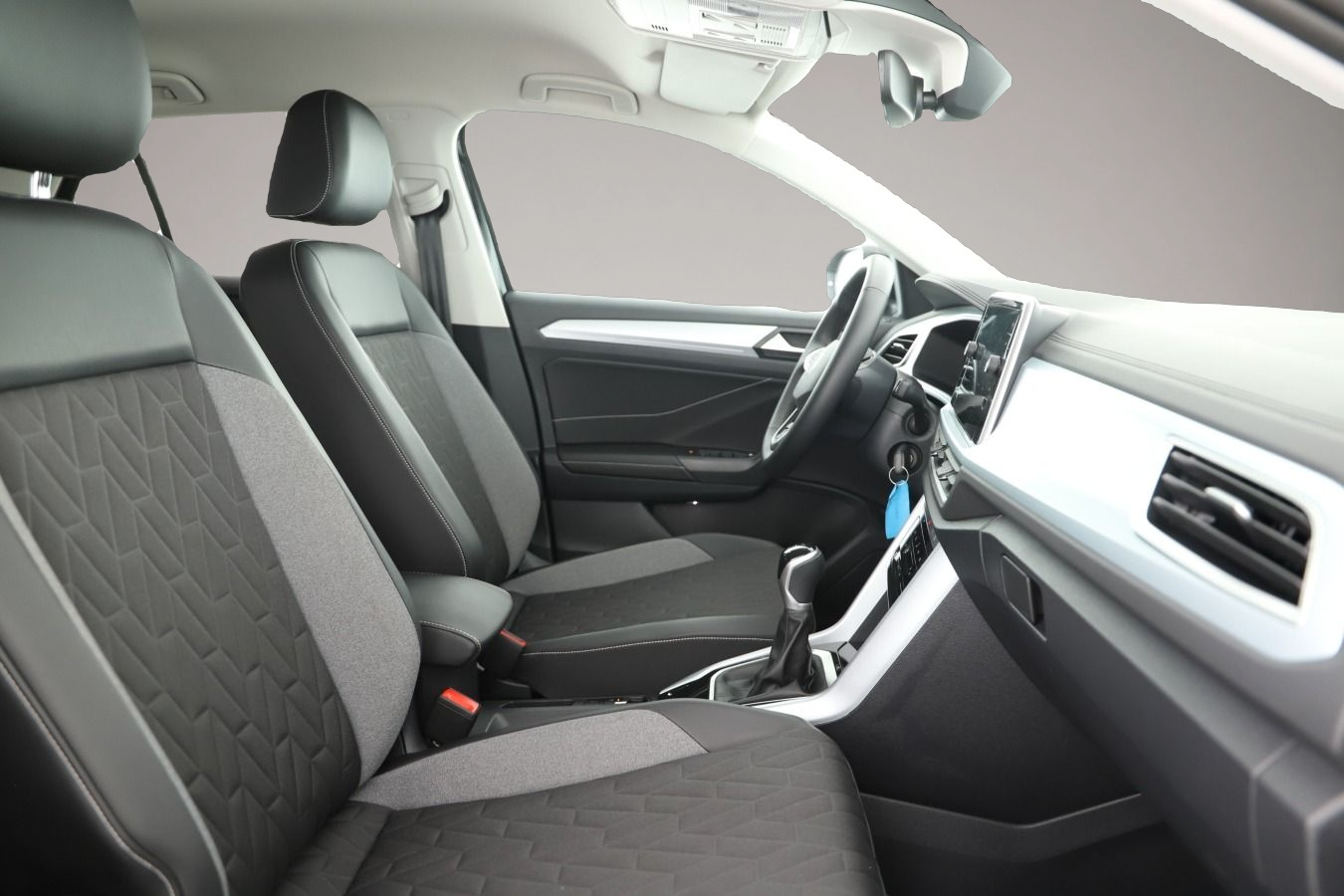 Volkswagen T-Roc (09/2025, )