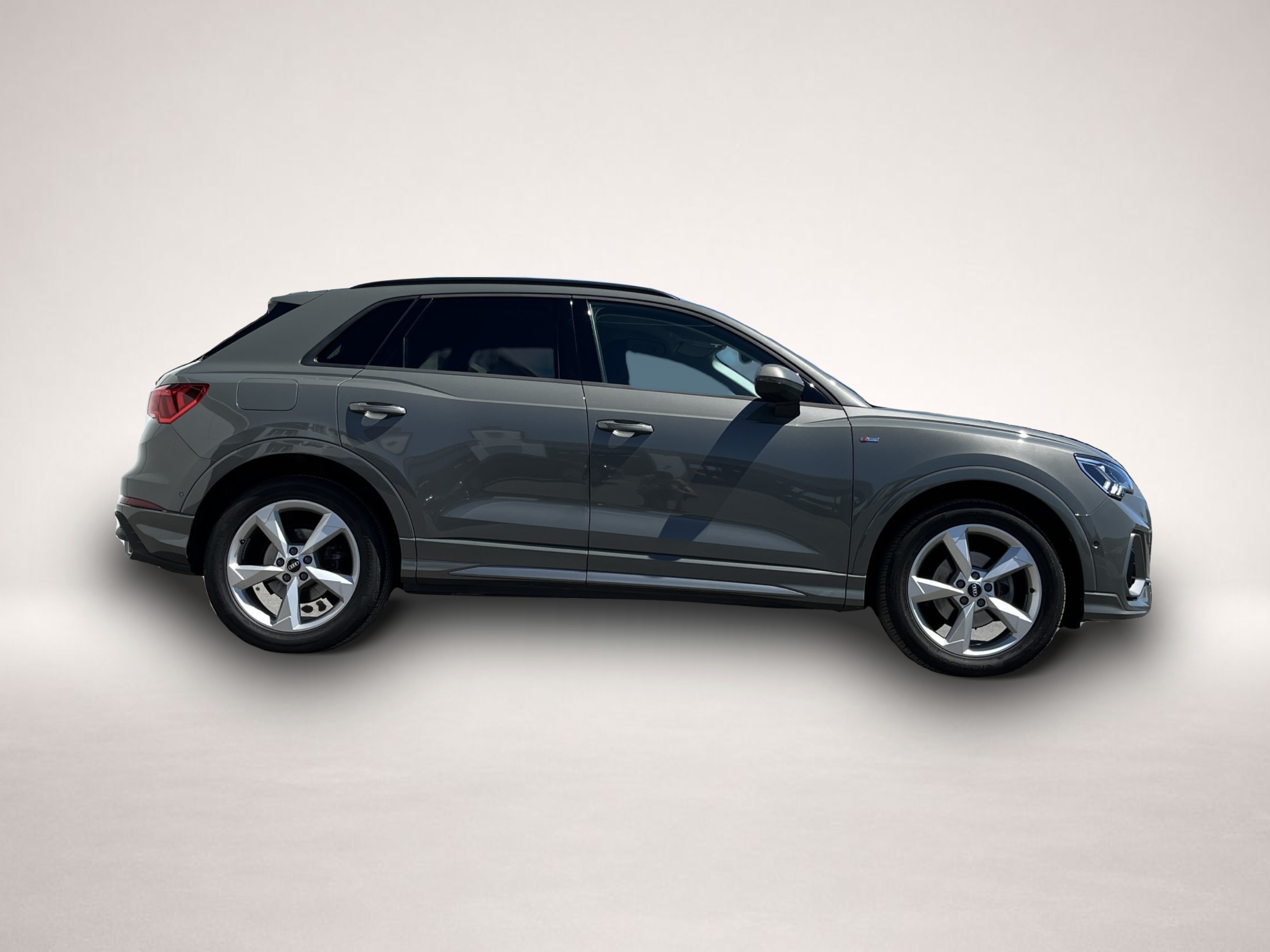 Audi Q3 (02/2023, Diesel)