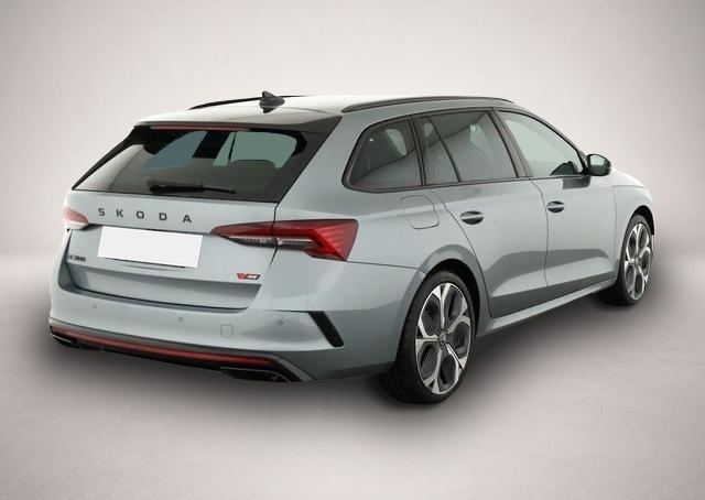 Skoda Octavia (11/2025, Benzin)