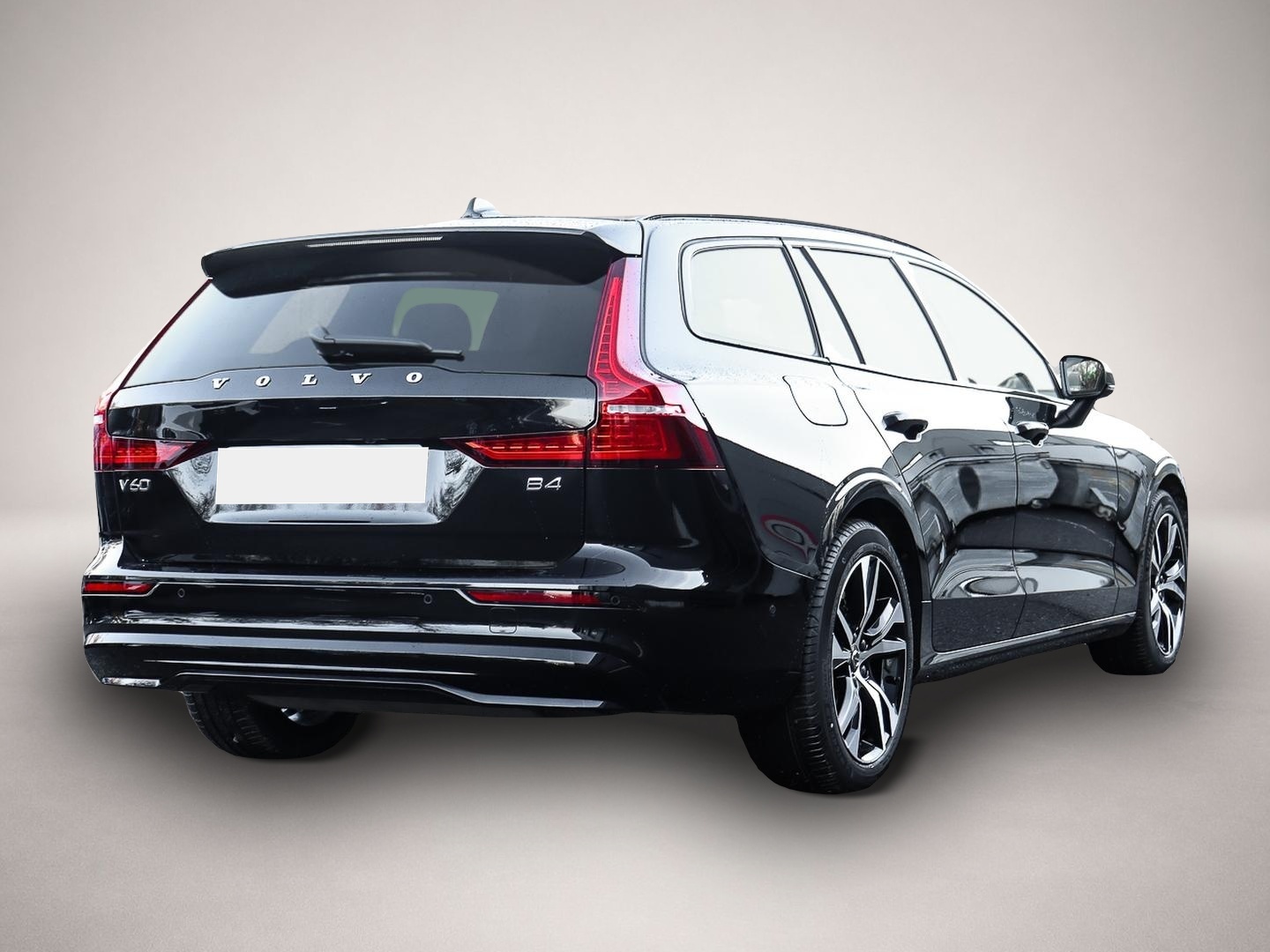 Volvo V60 (04/2025, Benzin)