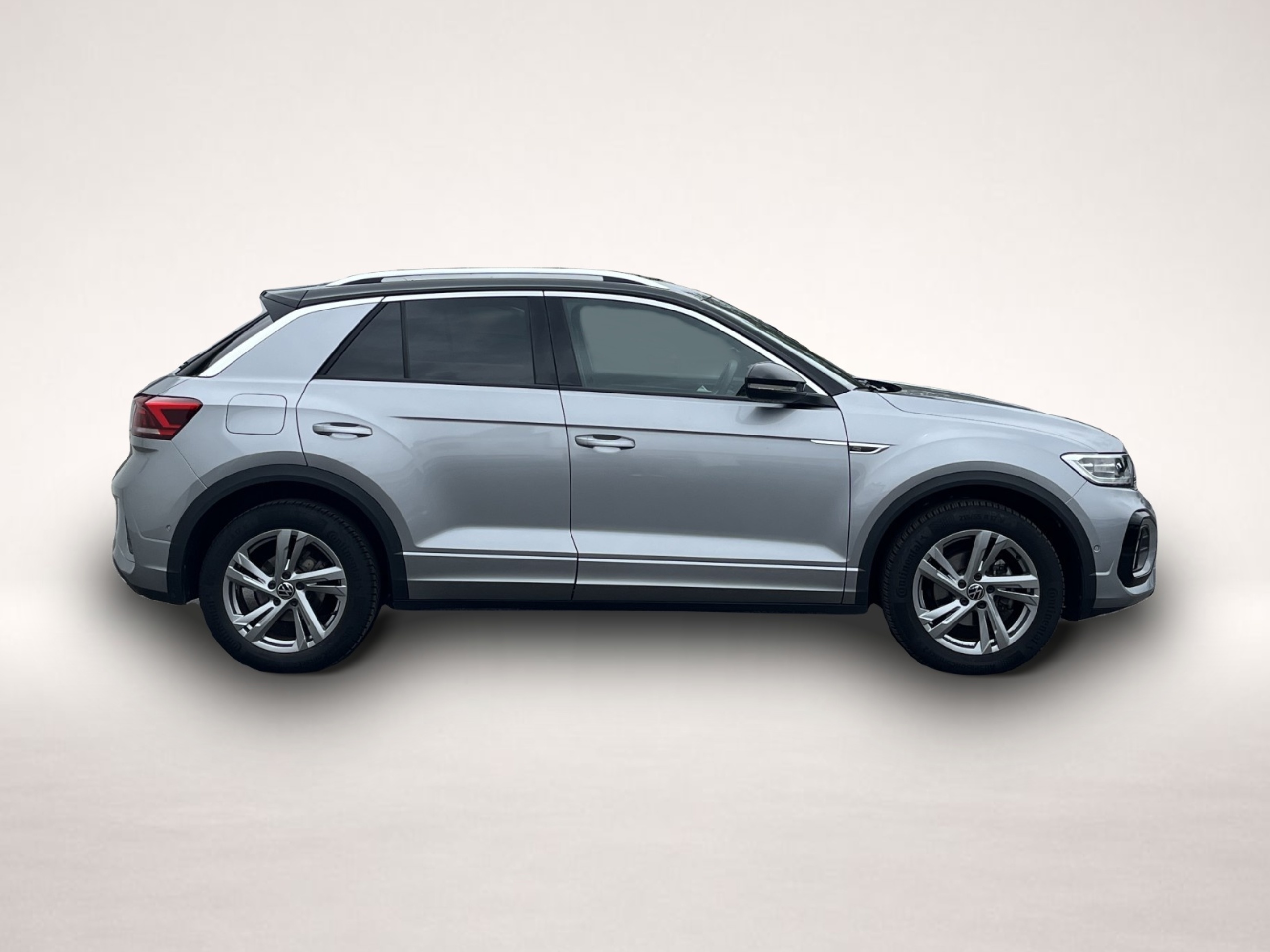 Volkswagen T-Roc (10/2025, Benzin)