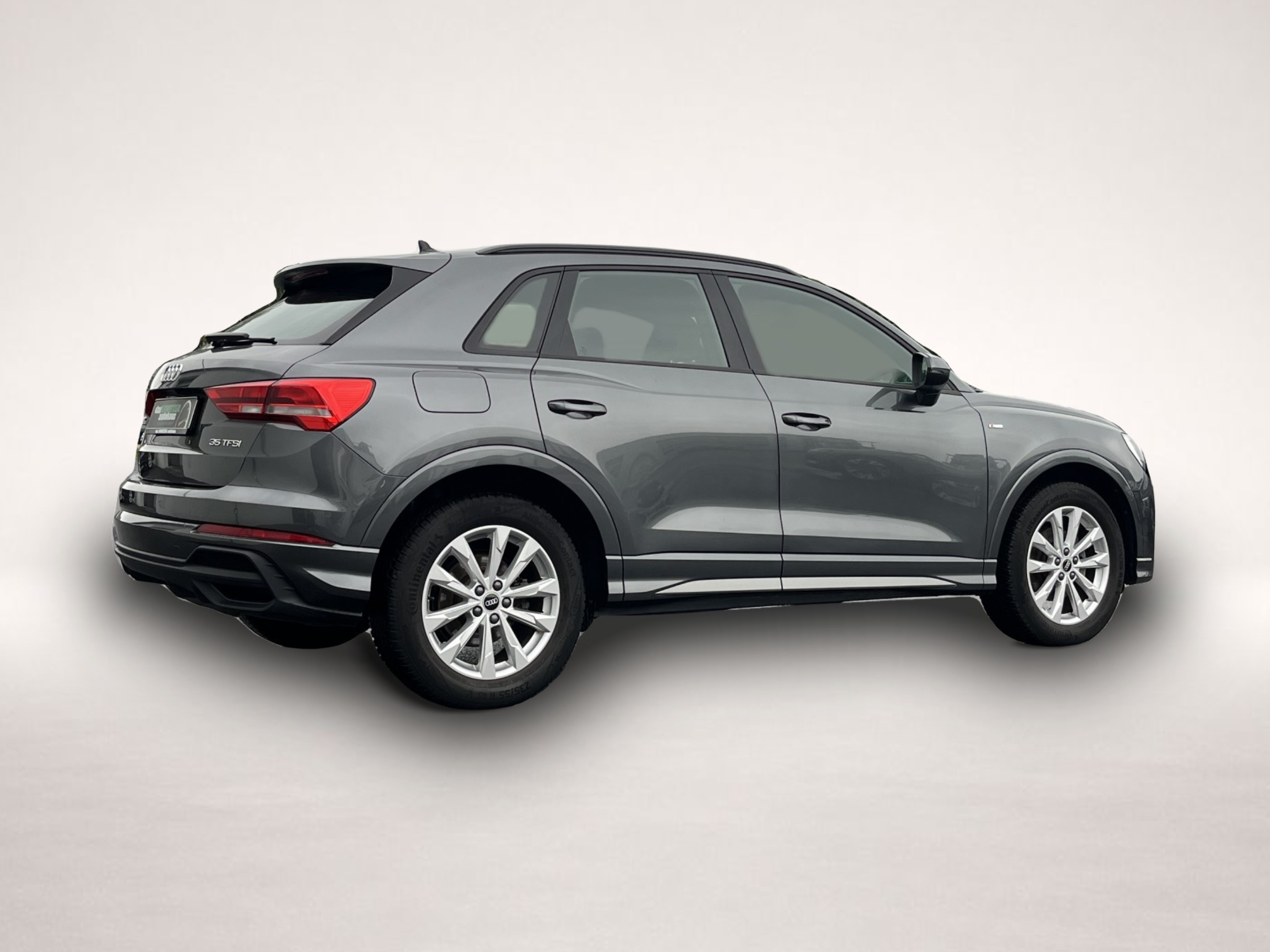 Audi Q3 (03/2023, Benzin)