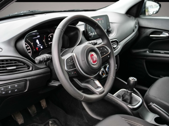 Fiat Tipo (09/2022, Benzin)