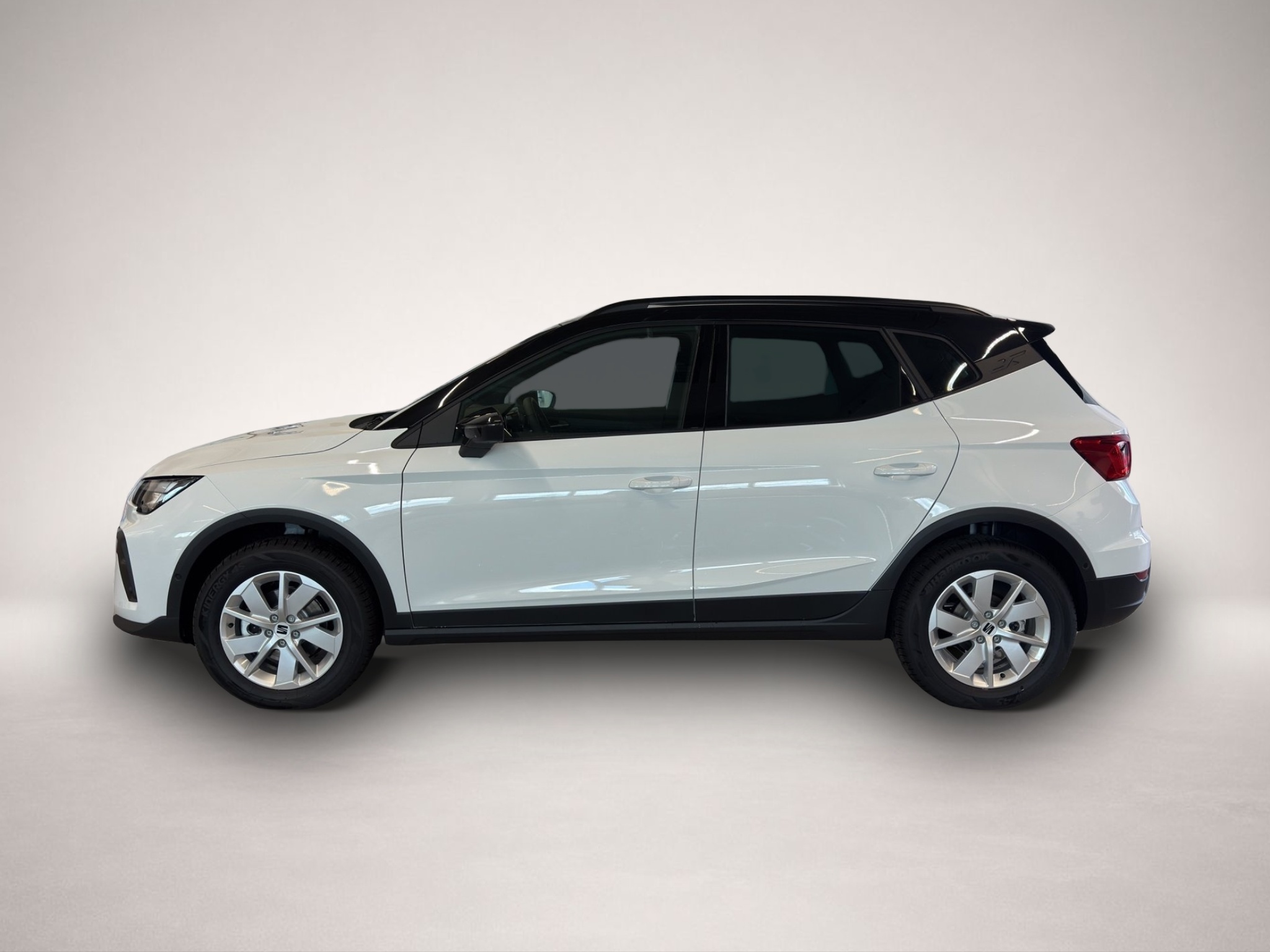 Seat Arona (, Benzin)