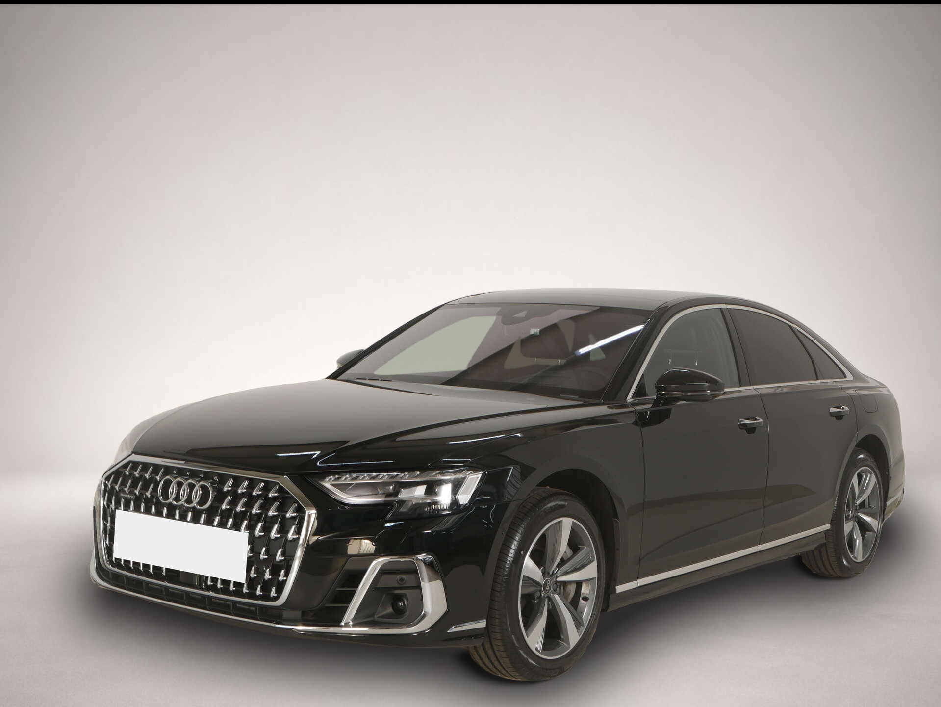 Audi quattro (05/2025, Hybrid (Benzin/Elektro))