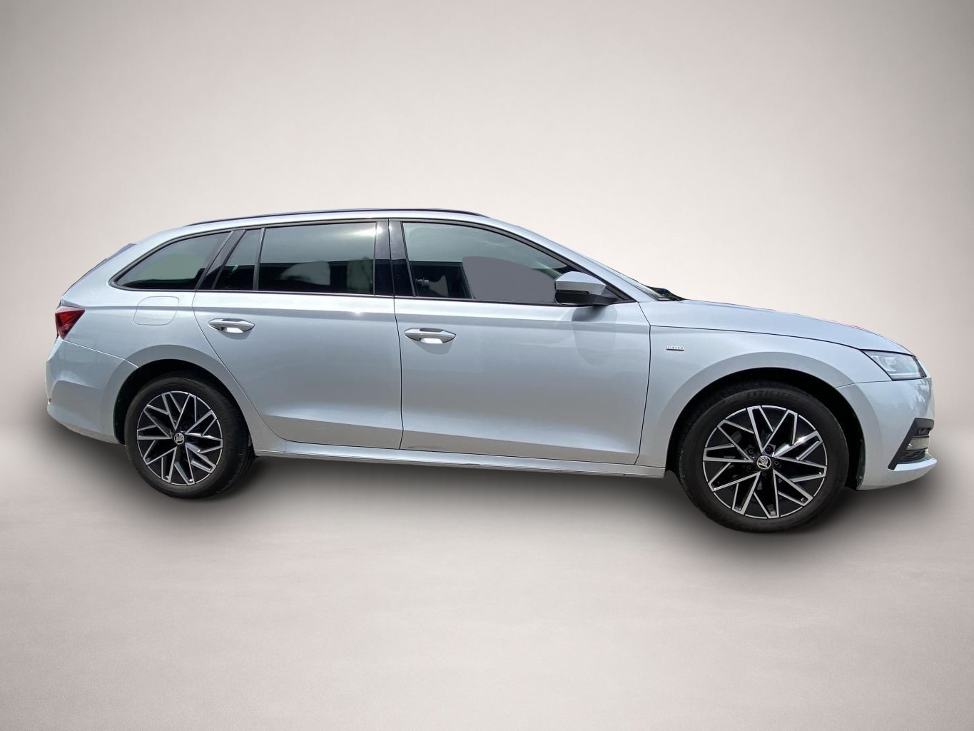 Skoda Octavia (02/2023, )