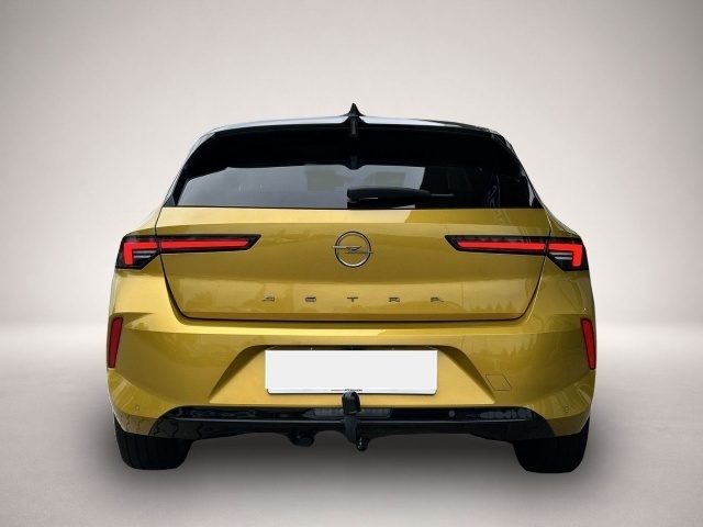 Opel Astra (07/2023, Benzin)
