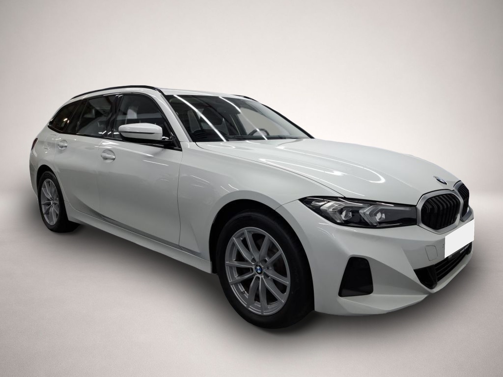 BMW 320 (01/2023, )
