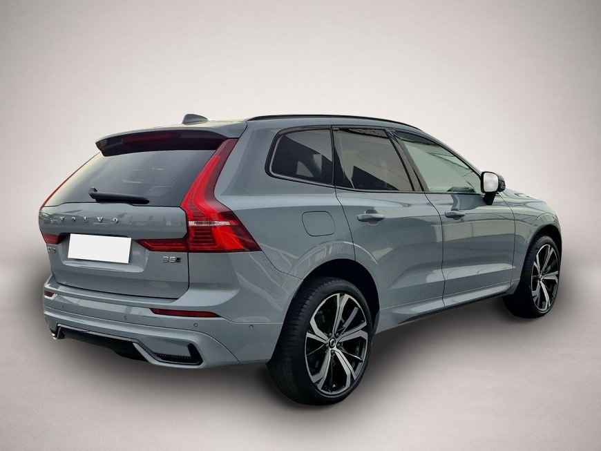 Volvo XC60 (02/2025, Benzin)