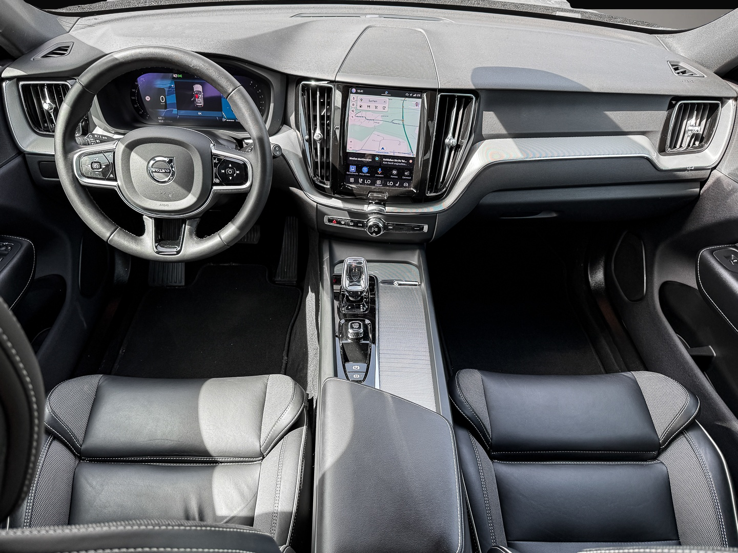Volvo XC60 (03/2024, Benzin)