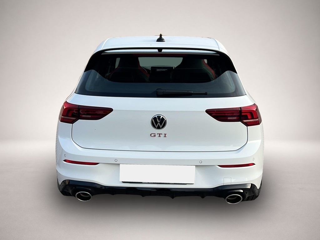 Volkswagen Golf (05/2025, Benzin)