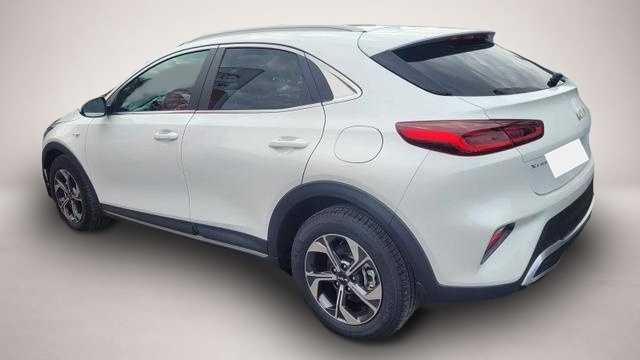 KIA XCeed (04/2026, Benzin)