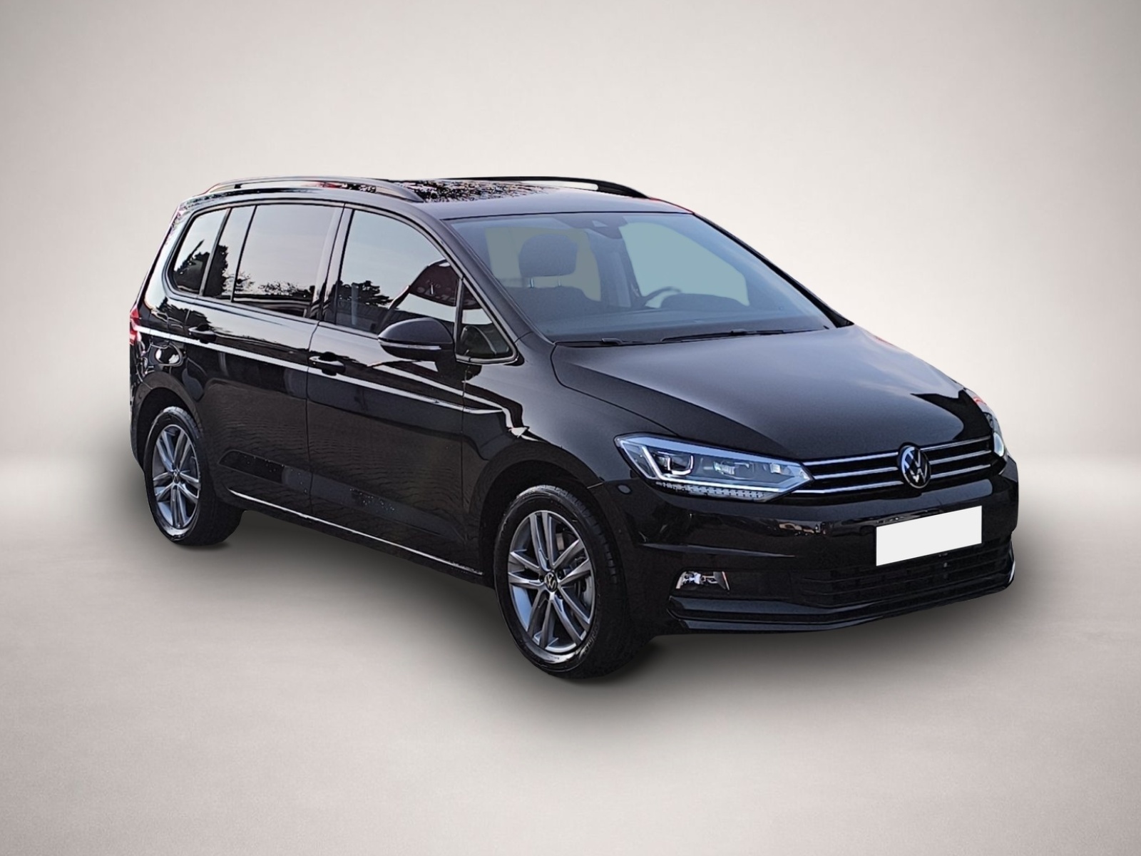 Volkswagen Touran (06/2026, Benzin)