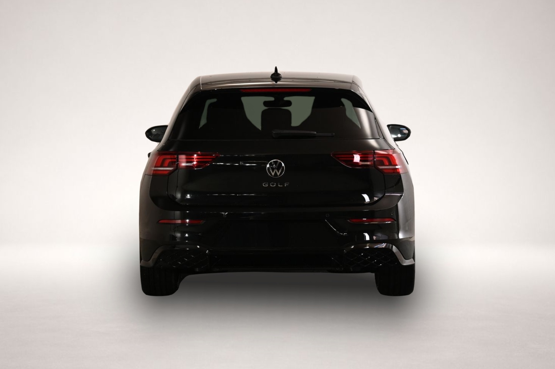 Volkswagen Golf, image 4 of 5