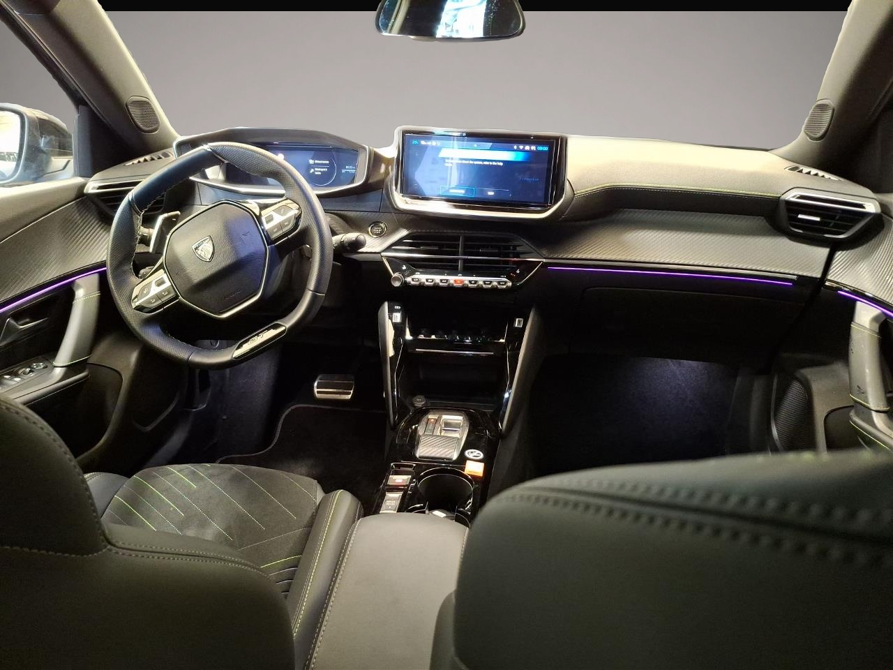 Peugeot 2008 (08/2025, )