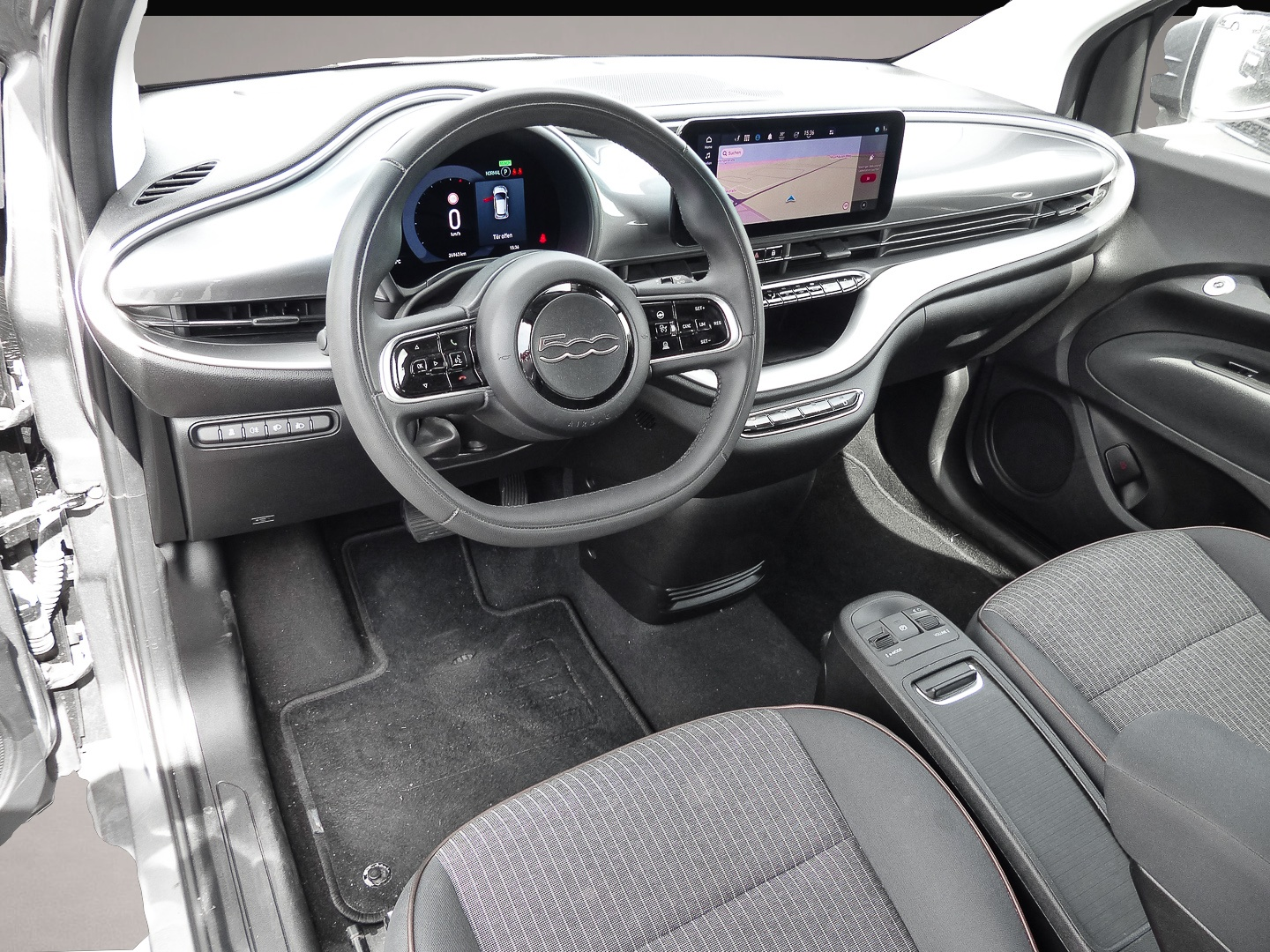 Fiat 500e (04/2023, ELECTRIC)