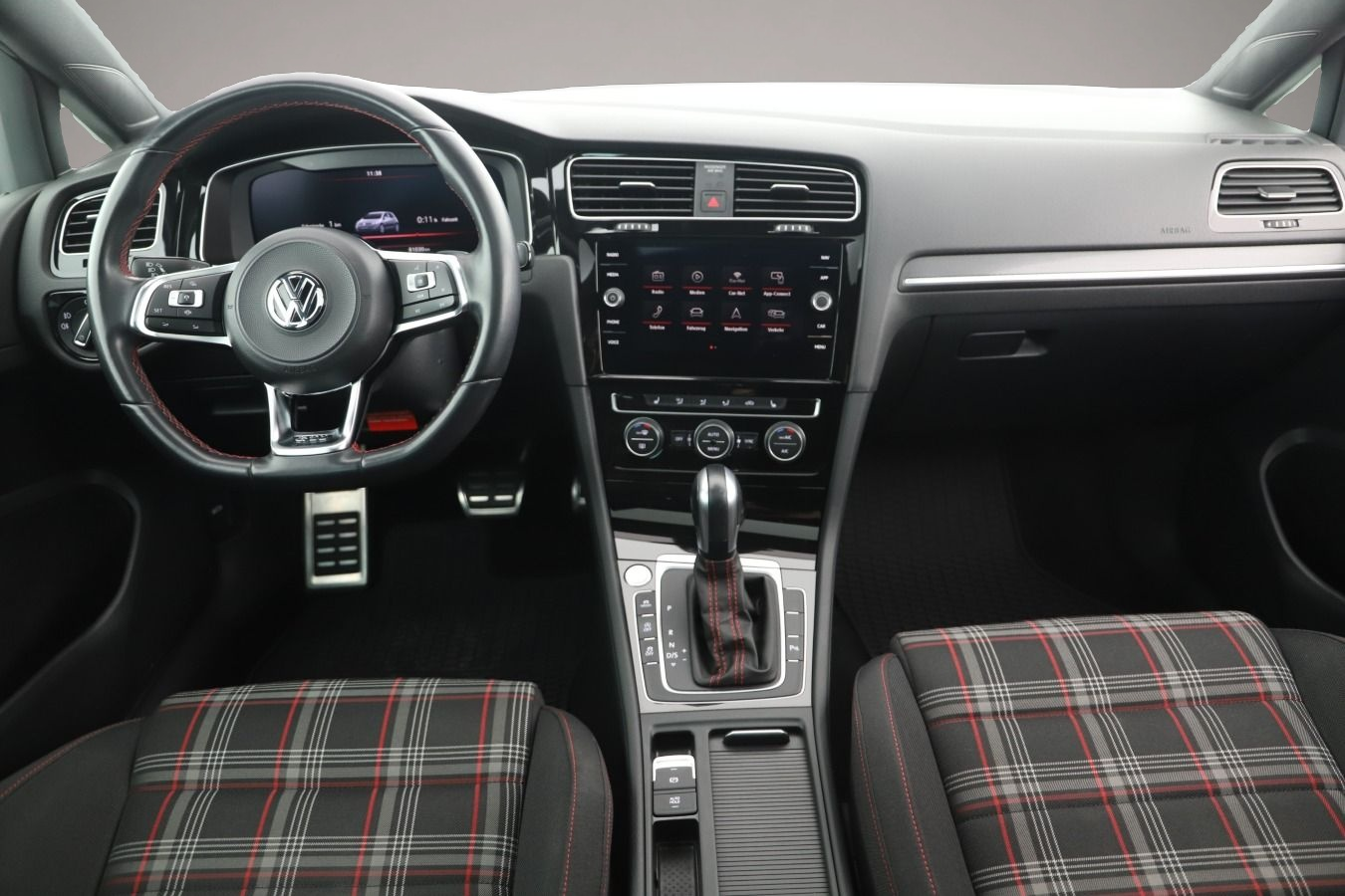 Volkswagen Golf (07/2019, Benzin)