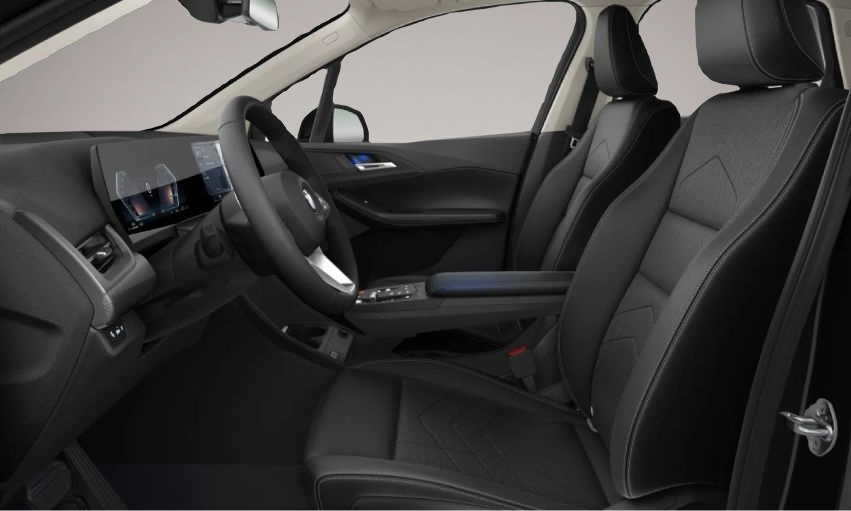 BMW 214 Active Tourer (08/2025, Benzin)