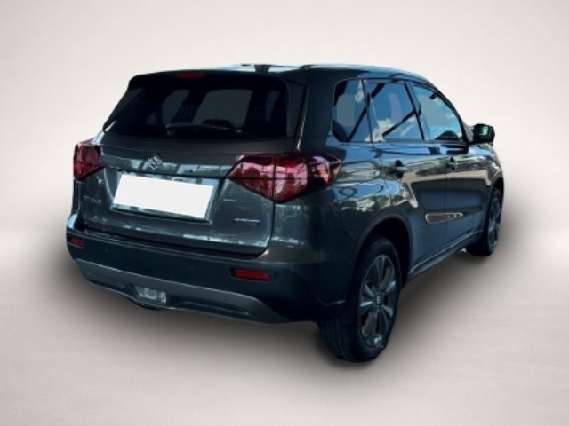 Suzuki Vitara (06/2026, Benzin)