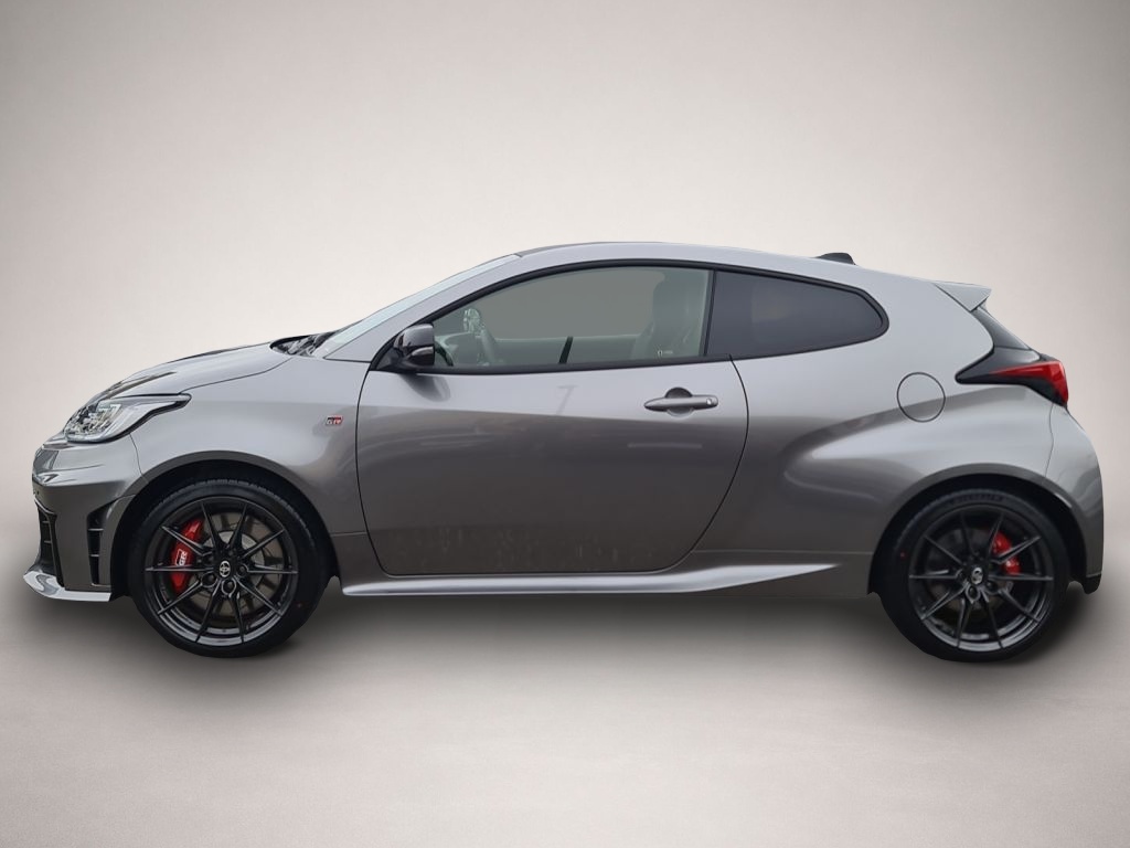Toyota Yaris (12/2025, Benzin)