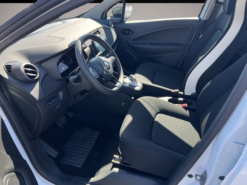 Renault ZOE (06/2024, ELECTRIC)
